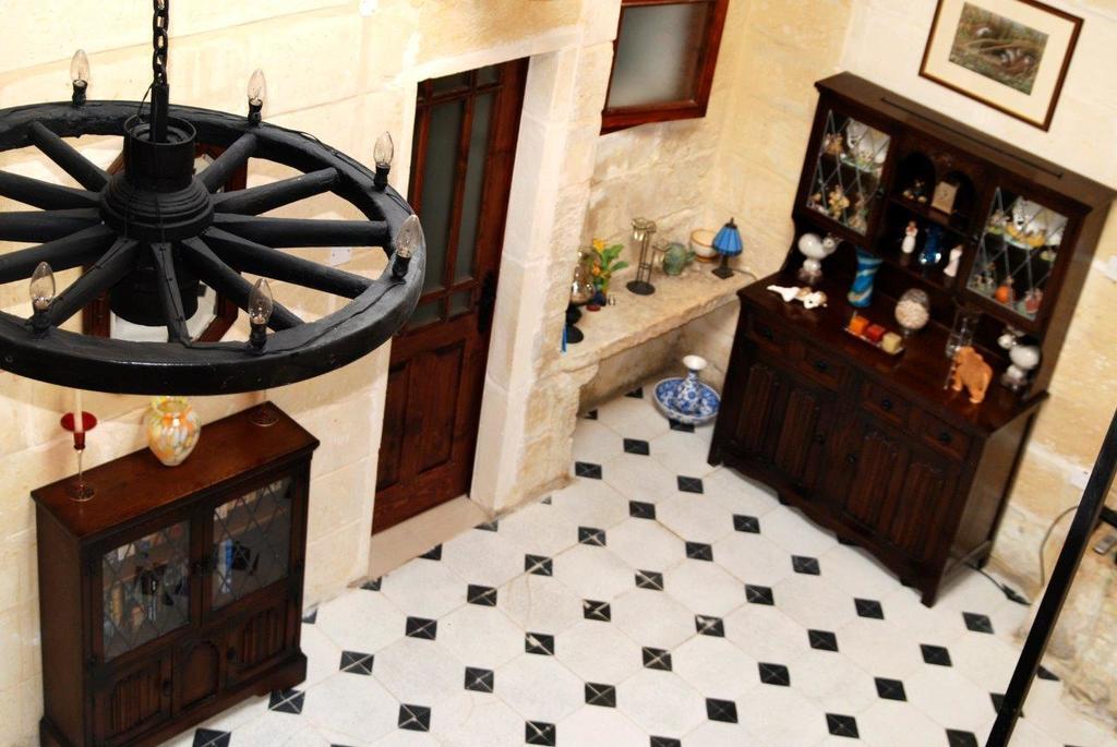 Kerċem Anna Karistu Accommodation المظهر الخارجي الصورة